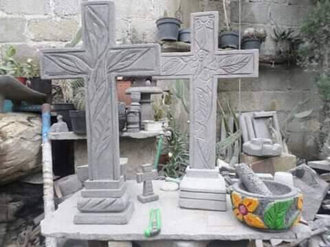 cruces de piedra