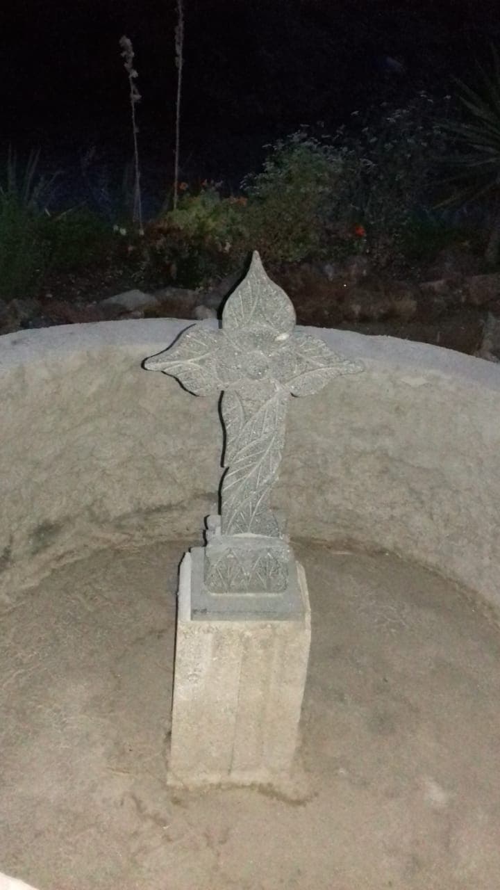 cruces de piedra